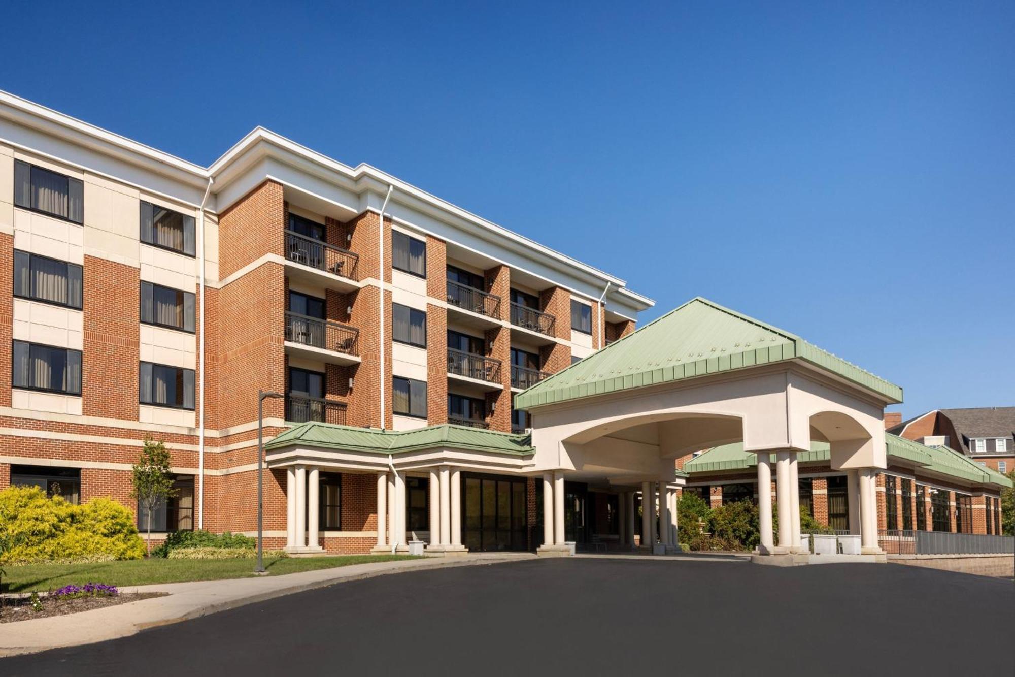 Courtyard By Marriott Newark-University Of Delaware Ngoại thất bức ảnh
