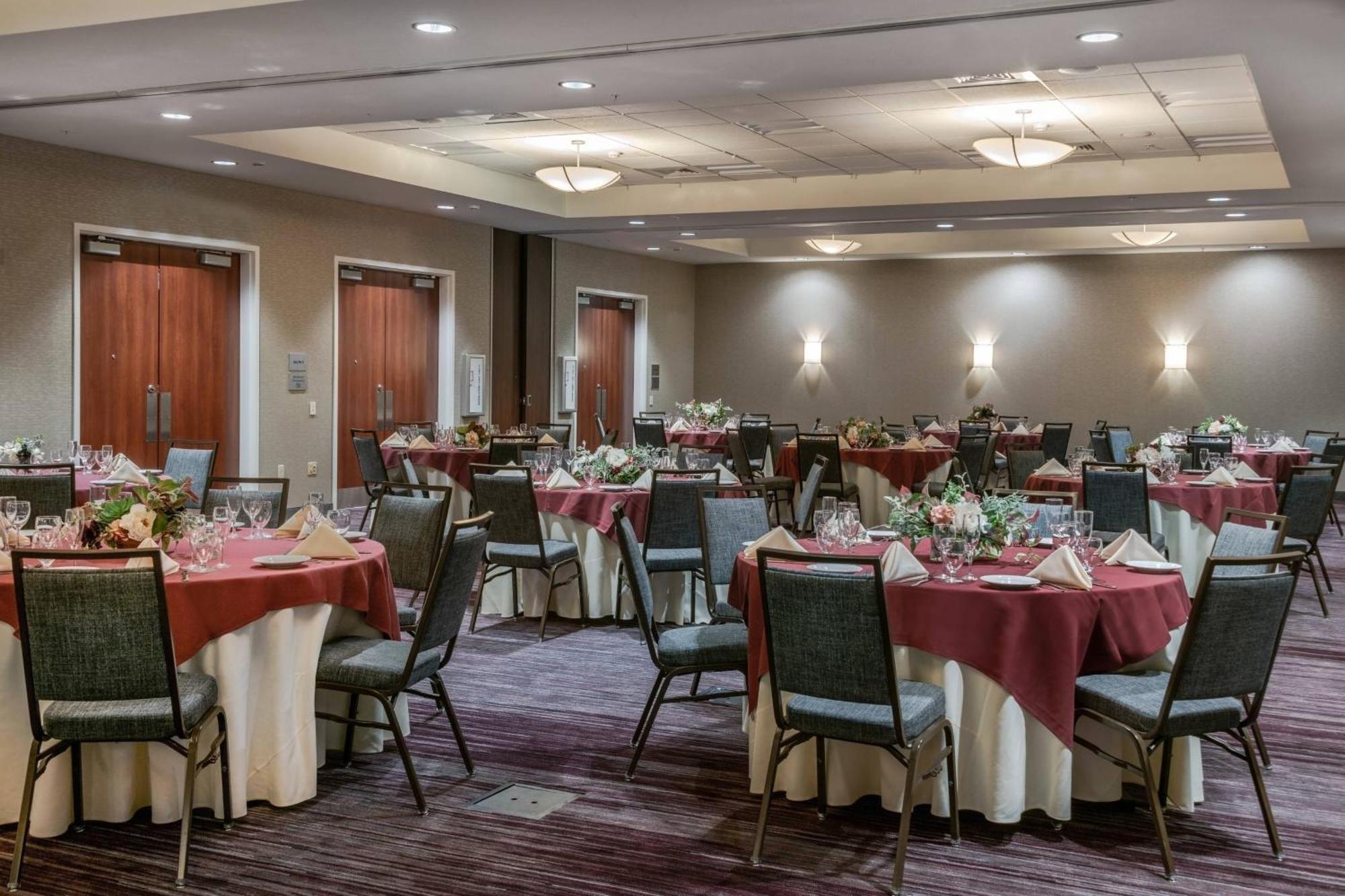Courtyard By Marriott Newark-University Of Delaware Ngoại thất bức ảnh