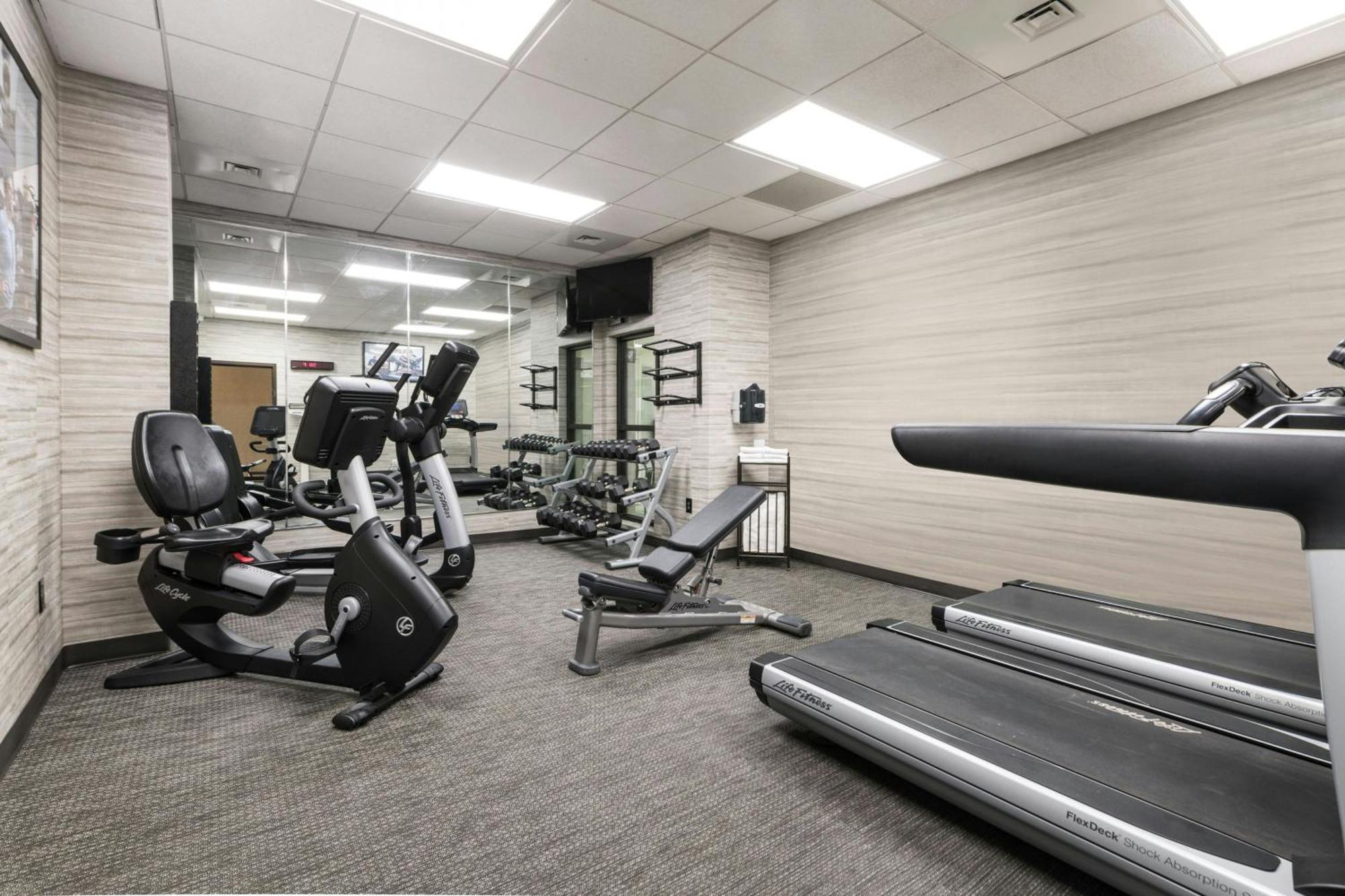 Courtyard By Marriott Newark-University Of Delaware Ngoại thất bức ảnh