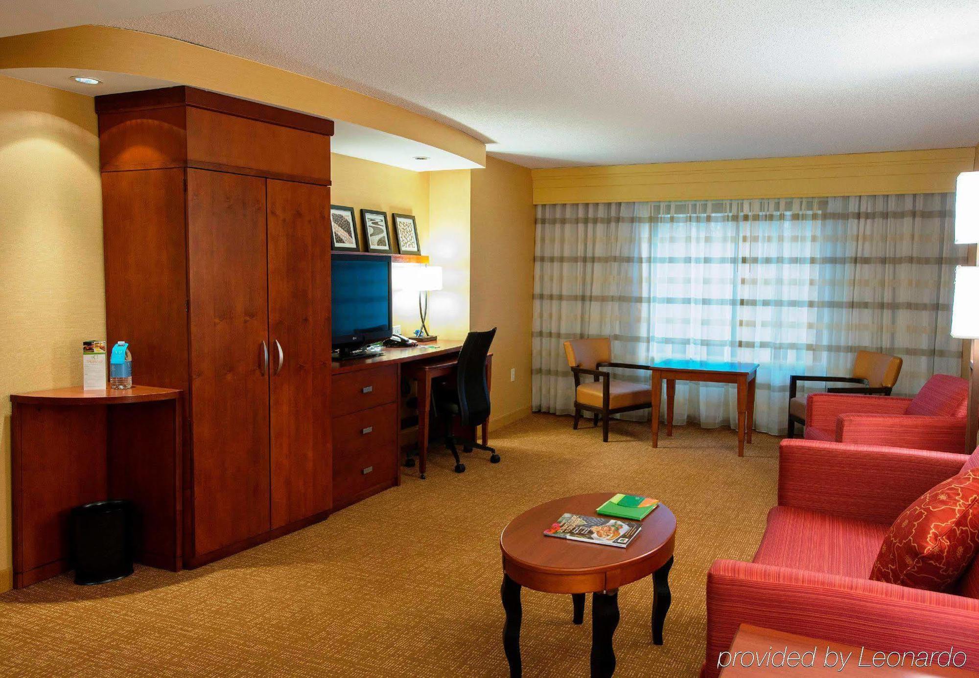 Courtyard By Marriott Newark-University Of Delaware Ngoại thất bức ảnh